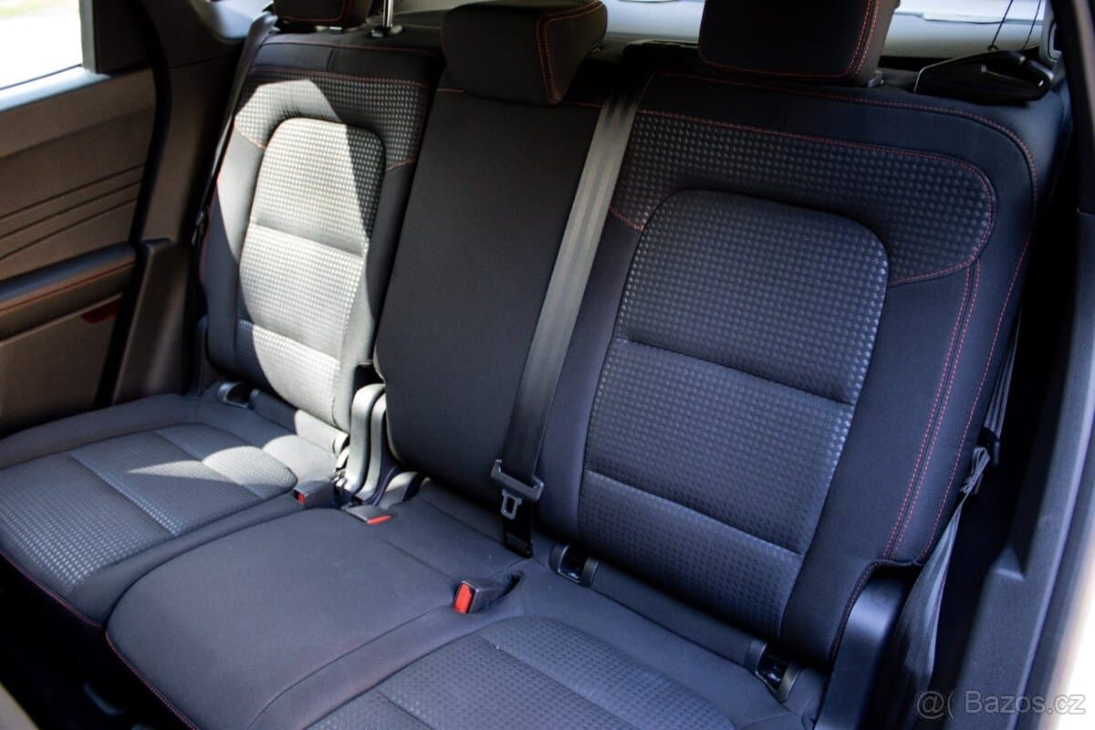 Ford KUGA - 16