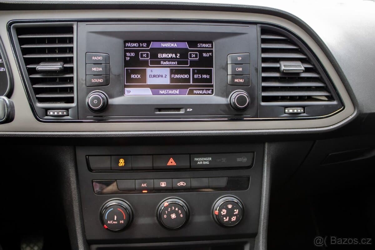 2015 Seat LEON - 16
