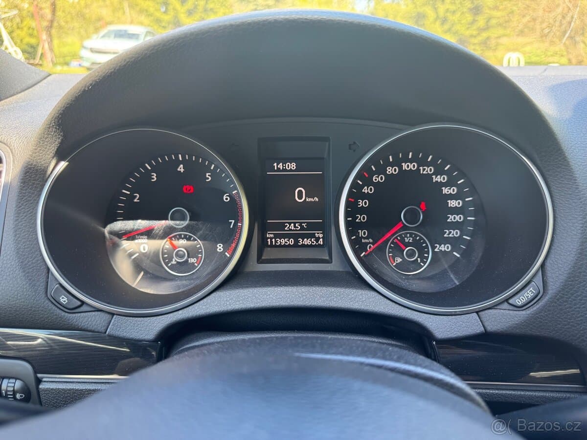 2013 Volkswagen GOLF - 16