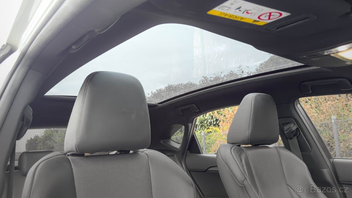 2015 Lexus NX - 16