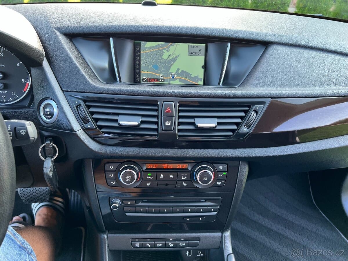2013 BMW X1 - 16