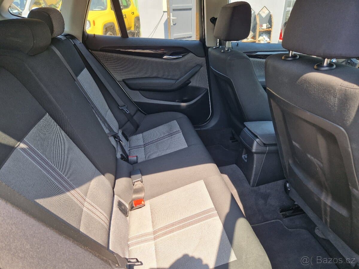 2012 BMW X1 - 16
