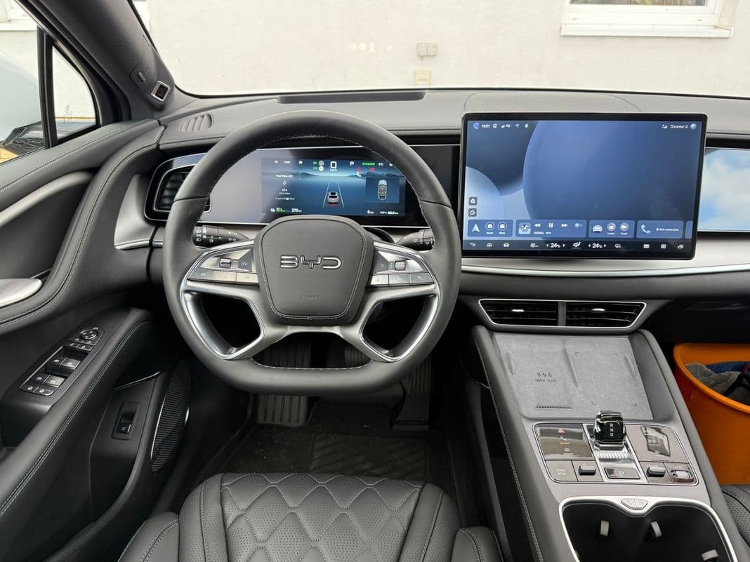2025 BYD SEALION - 16