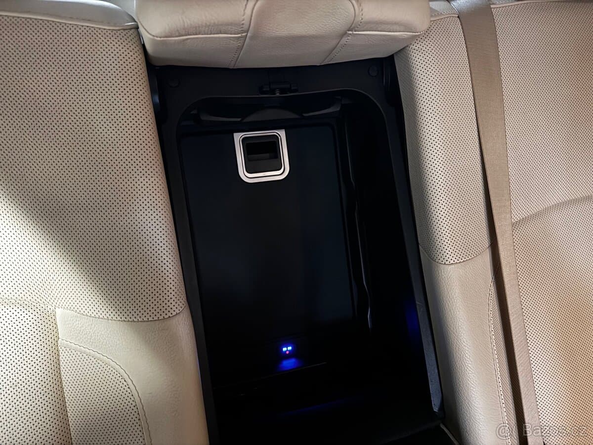 2010 Rolls-Royce GHOST - 16