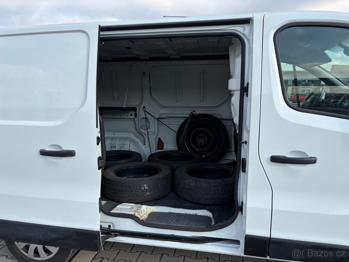 2018 Renault TRAFIC - 16