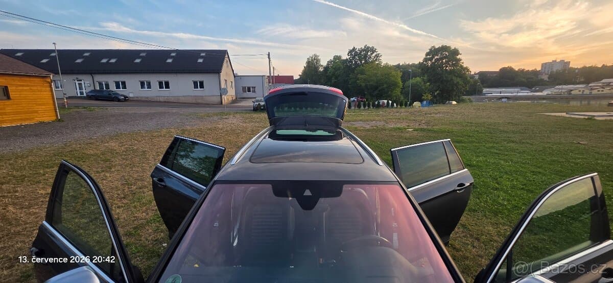 2015 Volkswagen PASSAT - 16