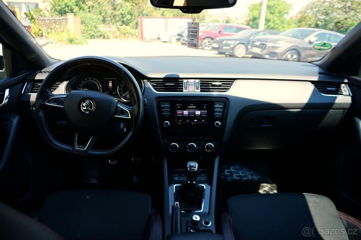 2015 Škoda OCTAVIA - 16