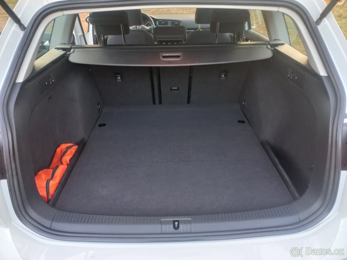 2019 Volkswagen GOLF - 16