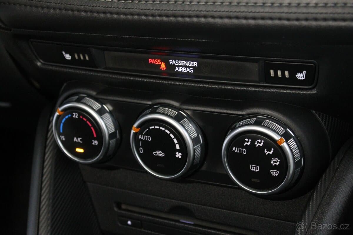 2015 Mazda CX-3 - 16