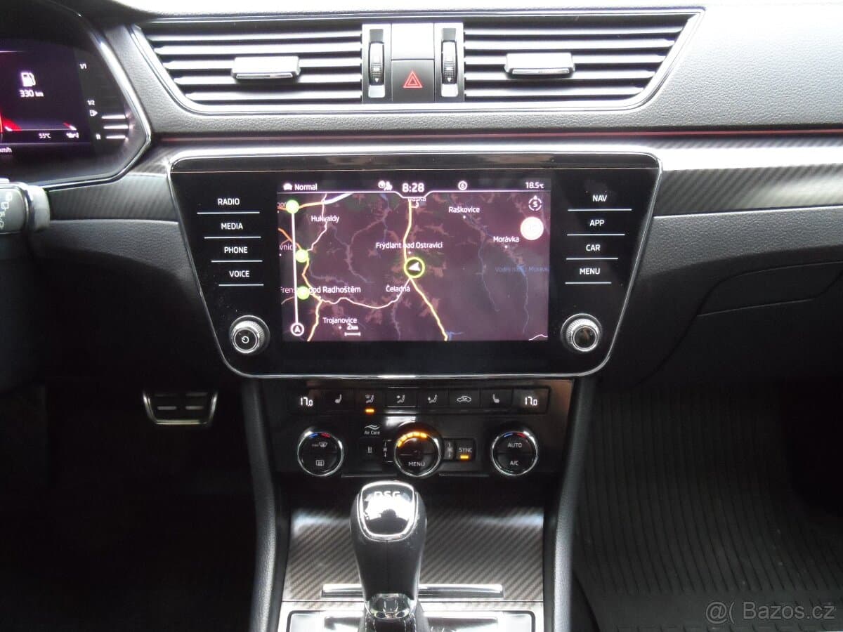 2021 Škoda SUPERB - 16