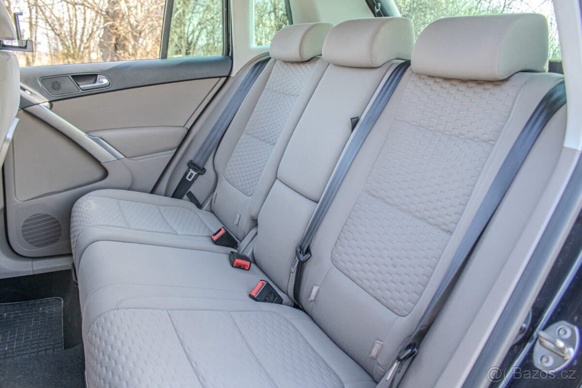 2008 Volkswagen TIGUAN - 16
