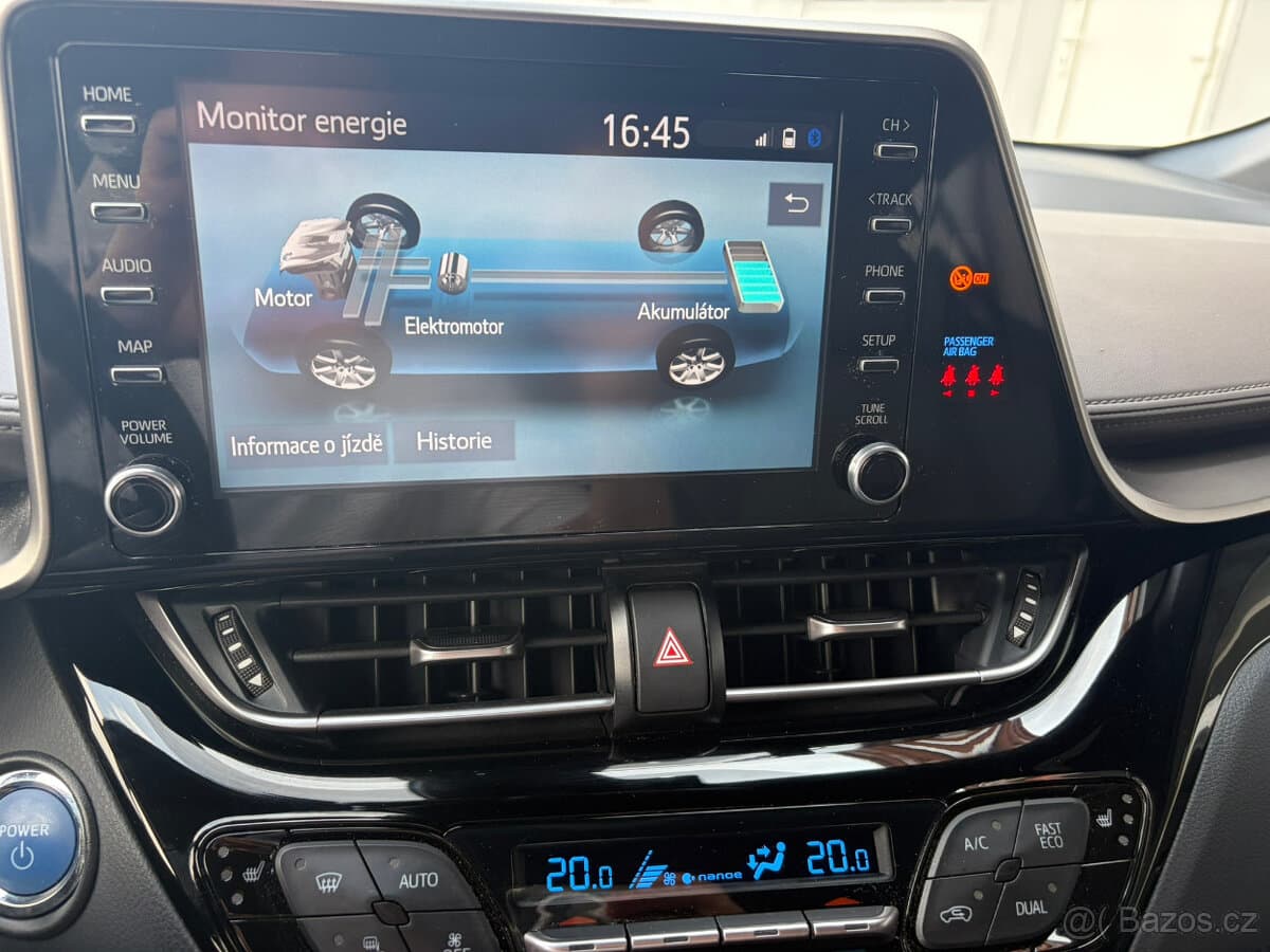 2020 Toyota C-HR - 16