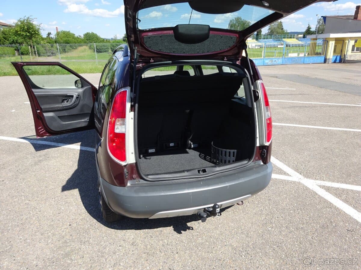 2011 Škoda ROOMSTER - 16