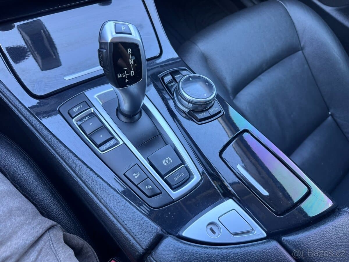 2014 BMW 5-SERIES - 16