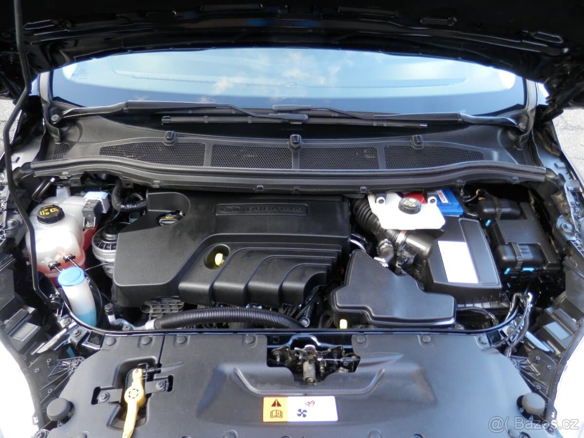 2015 Ford S-MAX - 16