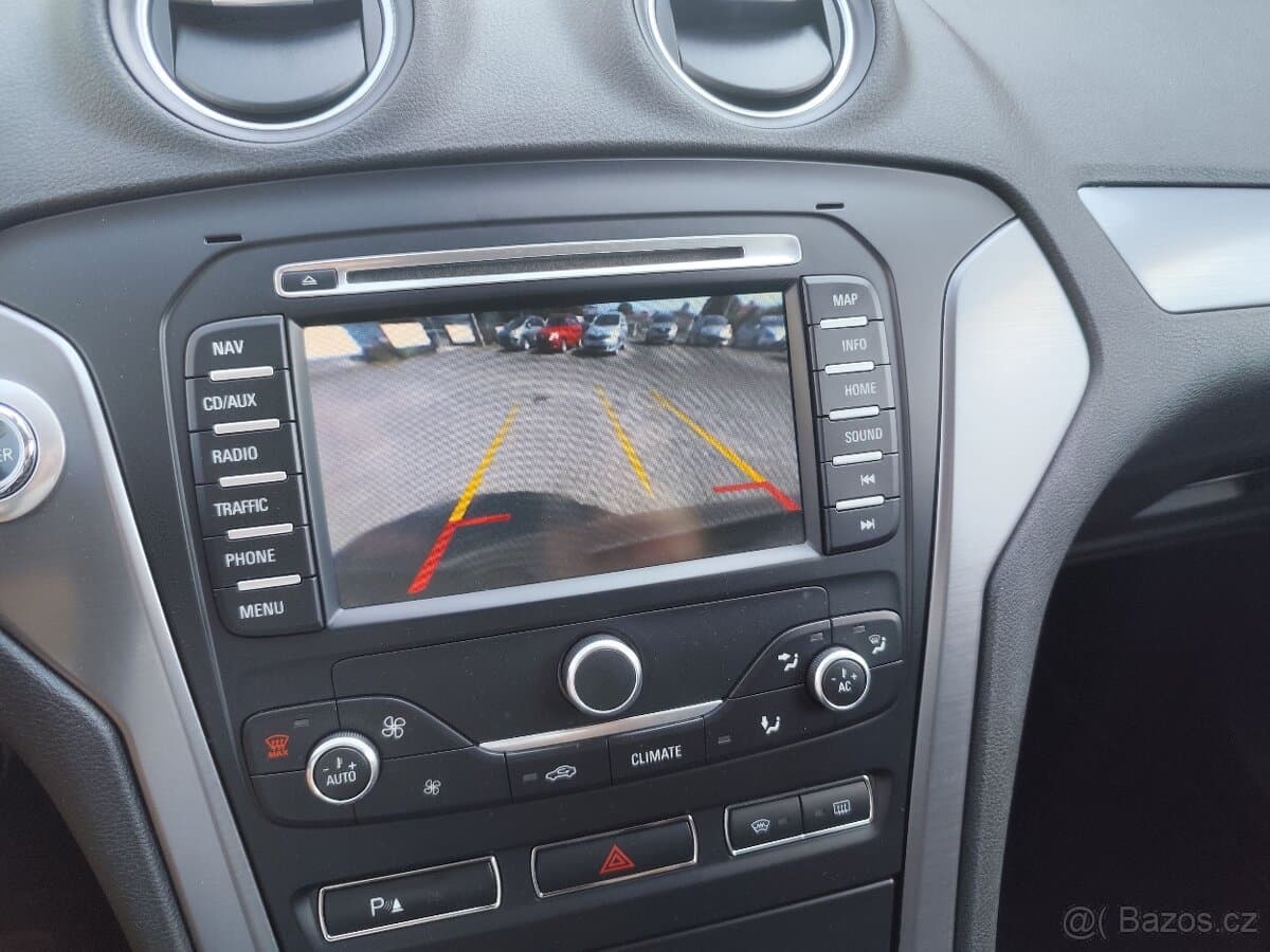 2012 Ford MONDEO - 16