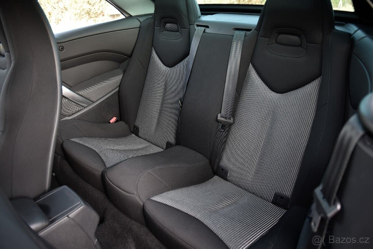 2012 Peugeot 308 - 16