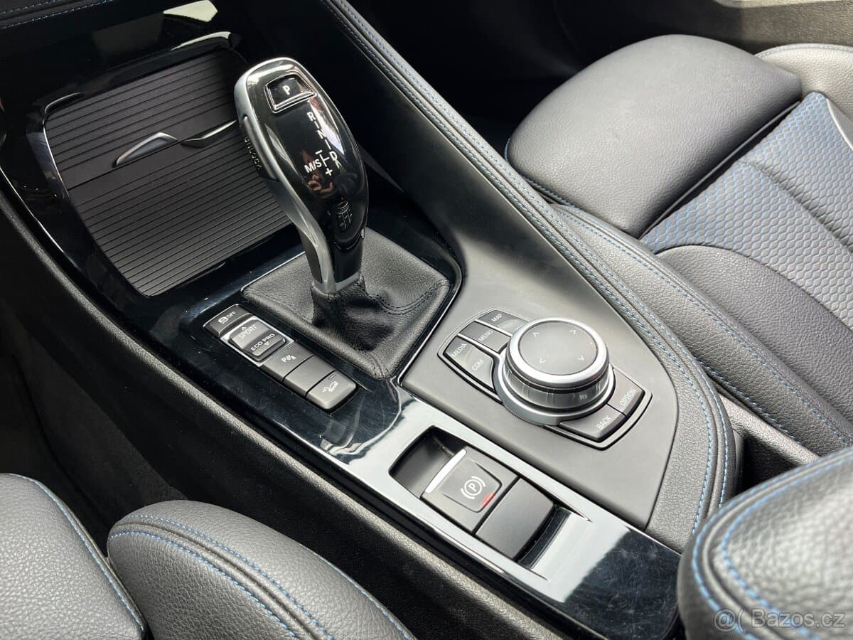 2021 BMW X2 - 16