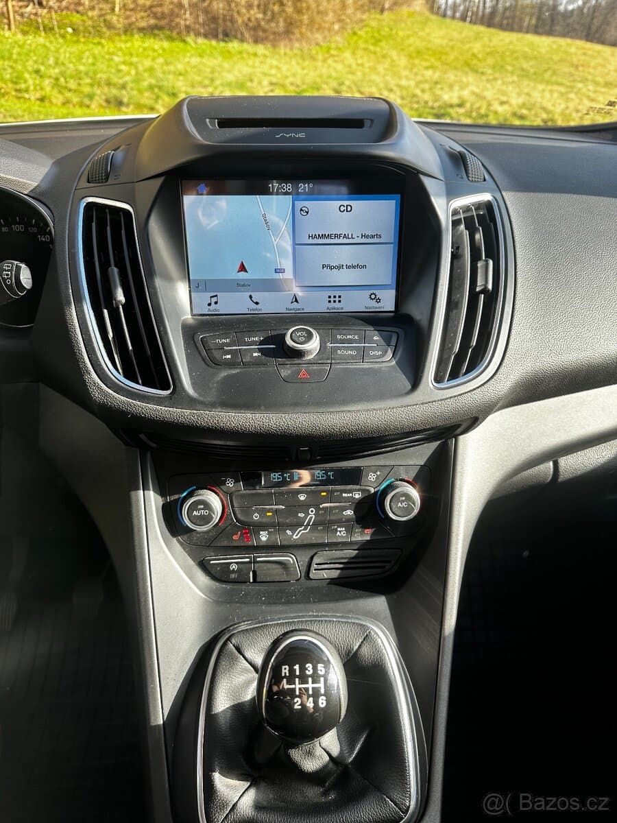 2017 Ford C-MAX - 16