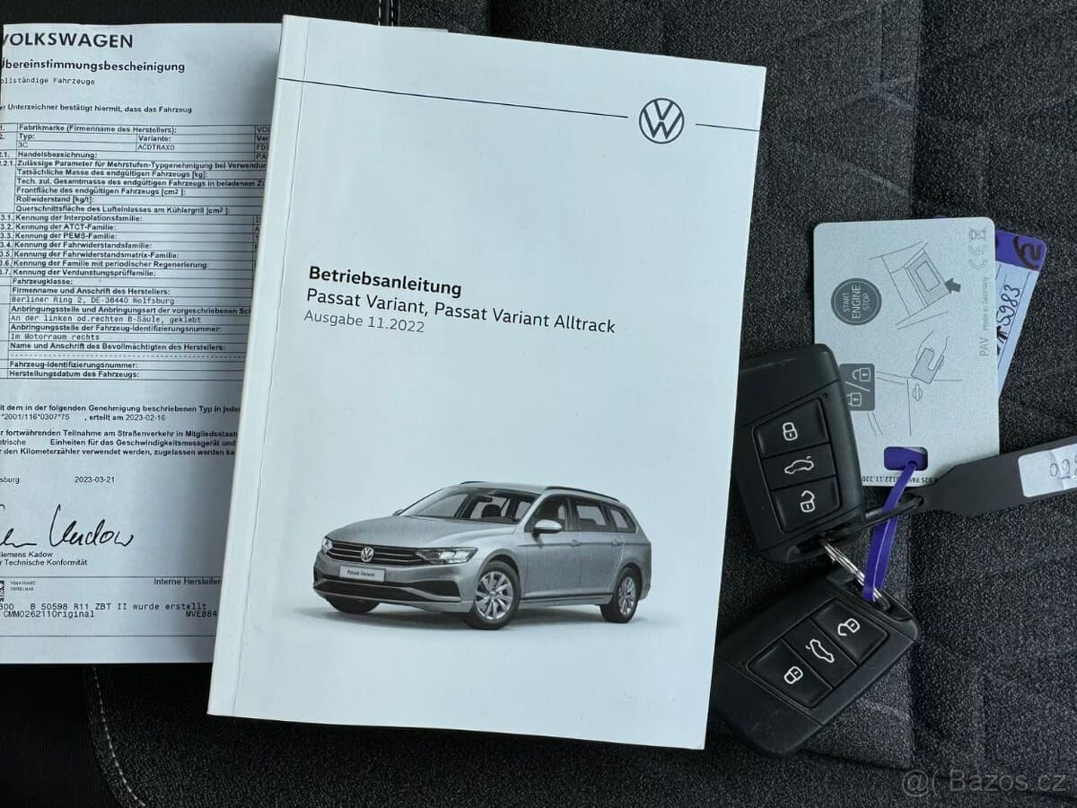 2023 Volkswagen PASSAT - 16