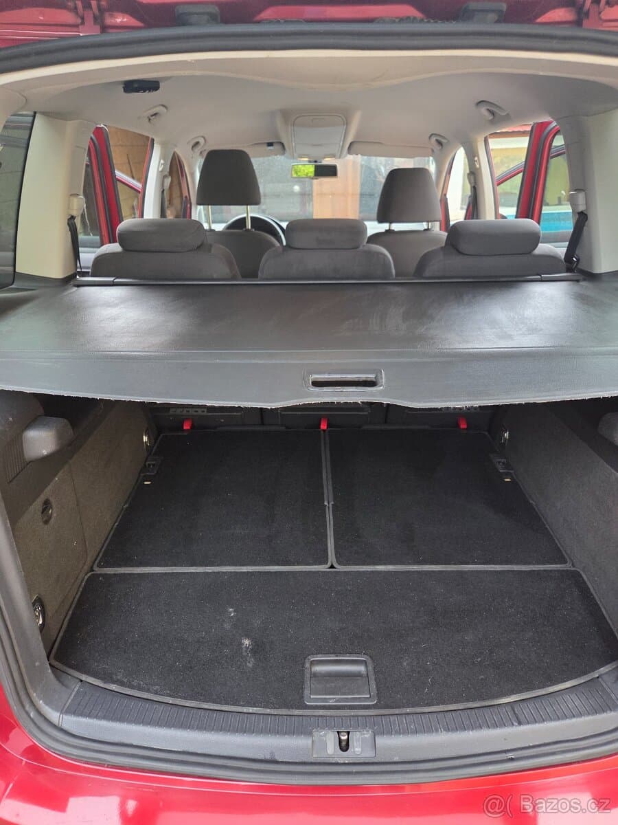 Volkswagen TOURAN - 16