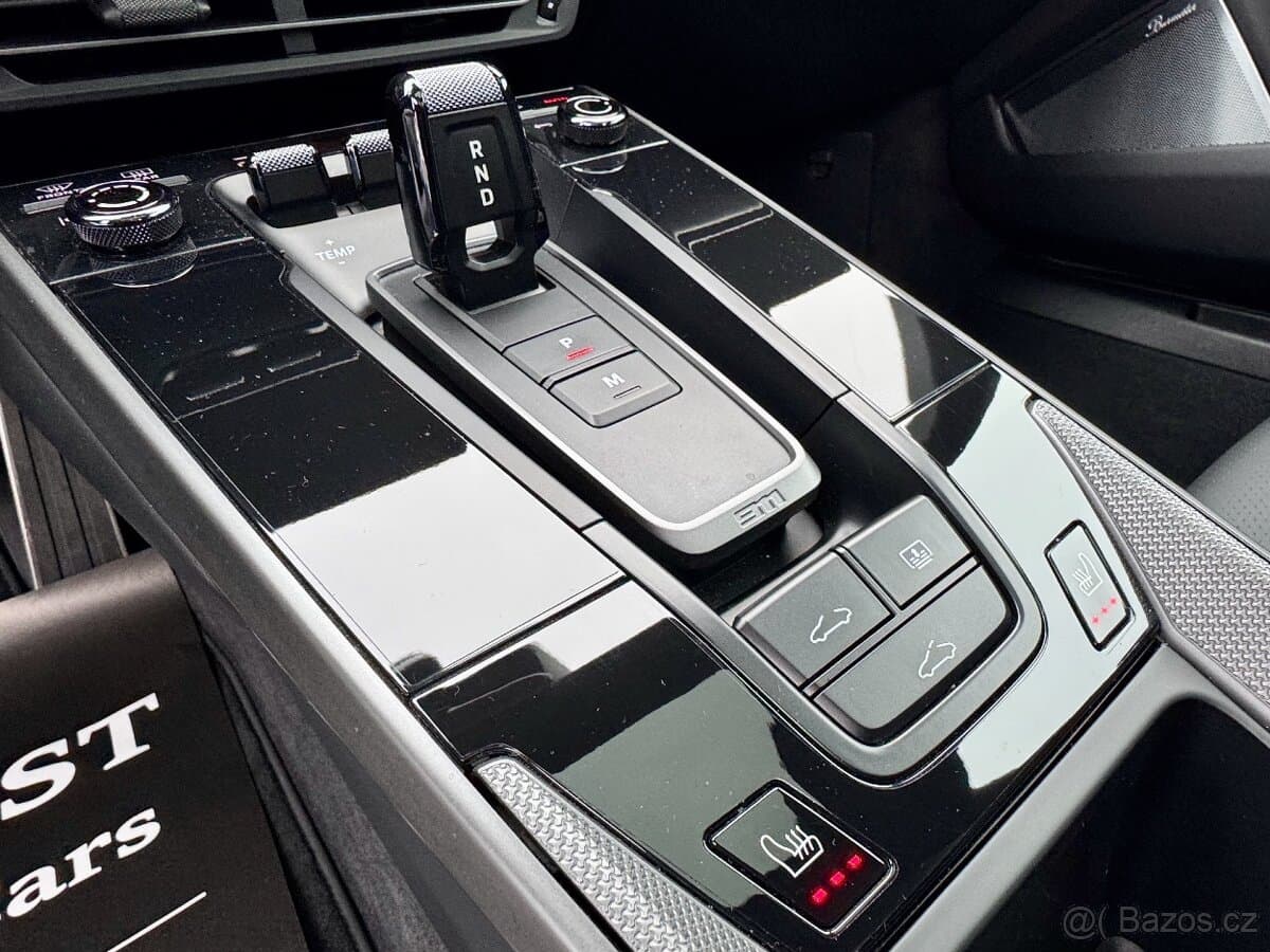2022 Porsche 911 - 16