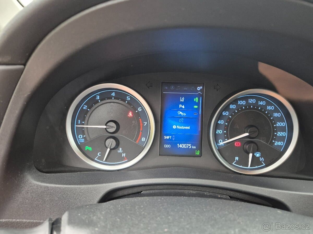 2018 Toyota COROLLA - 16