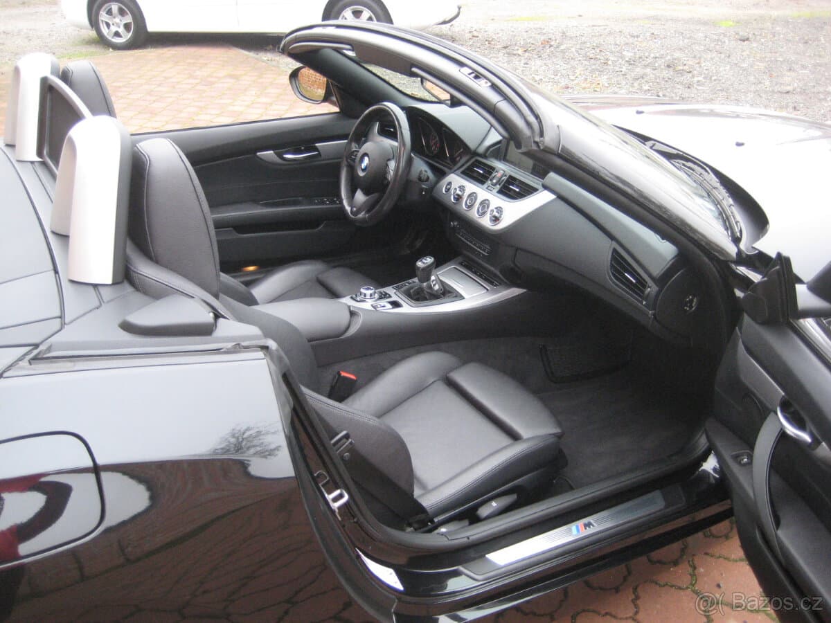 2011 BMW Z4 - 16