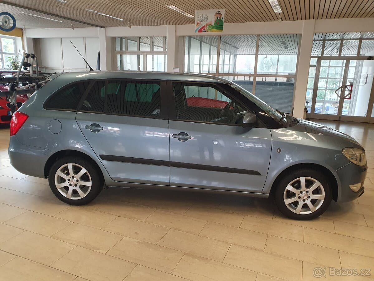 2010 Škoda FABIA - 16