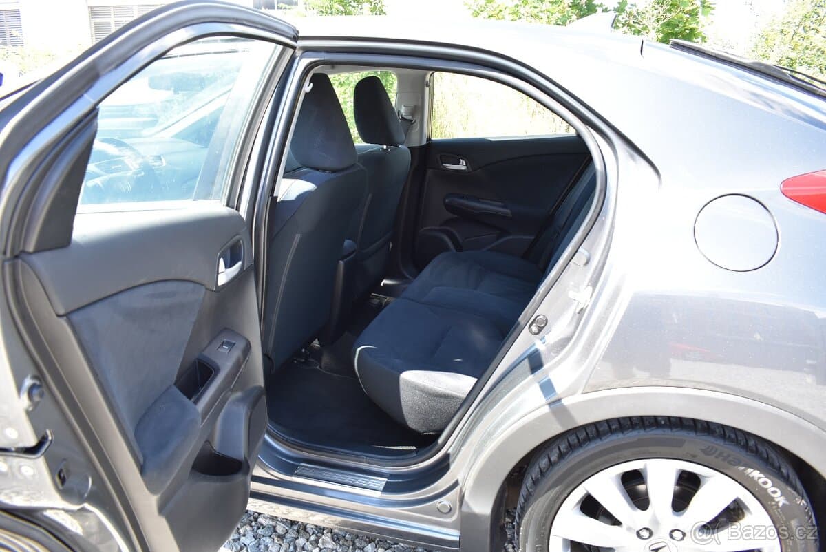 2013 Honda CIVIC - 16