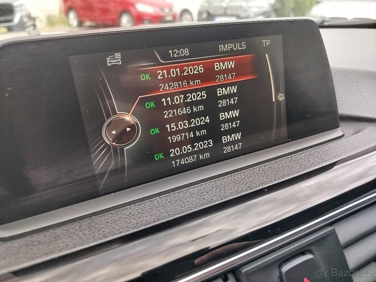 2015 BMW M3 - 16