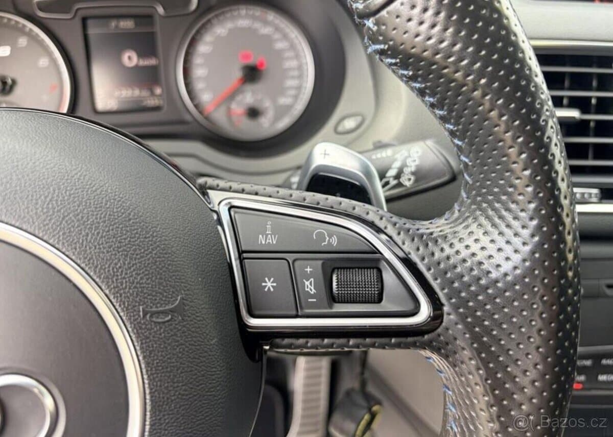 2016 Audi RS Q3 - 16