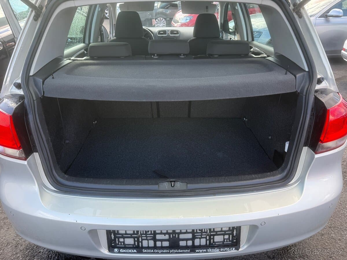 2009 Volkswagen GOLF - 16
