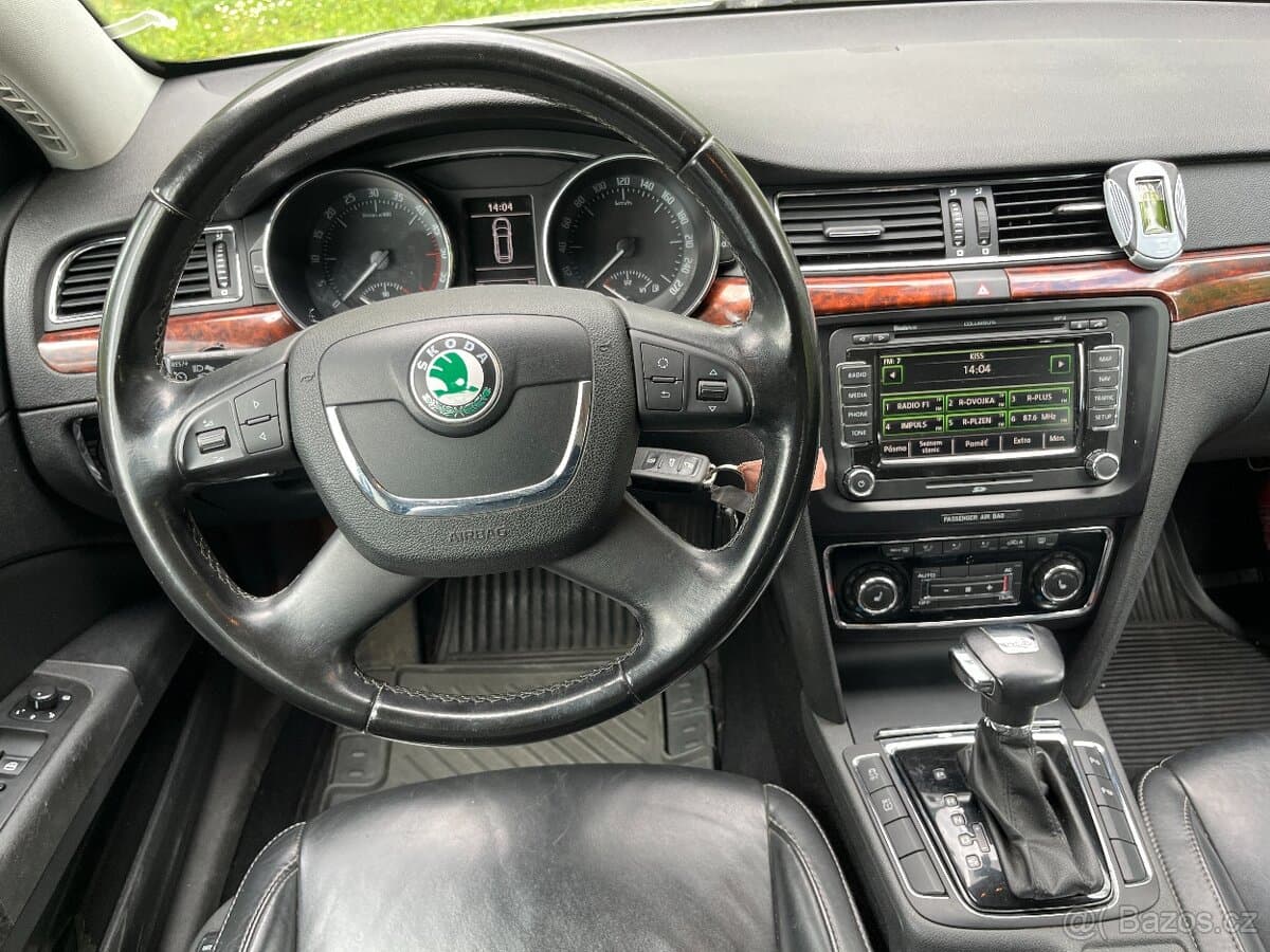 2010 Škoda SUPERB - 16