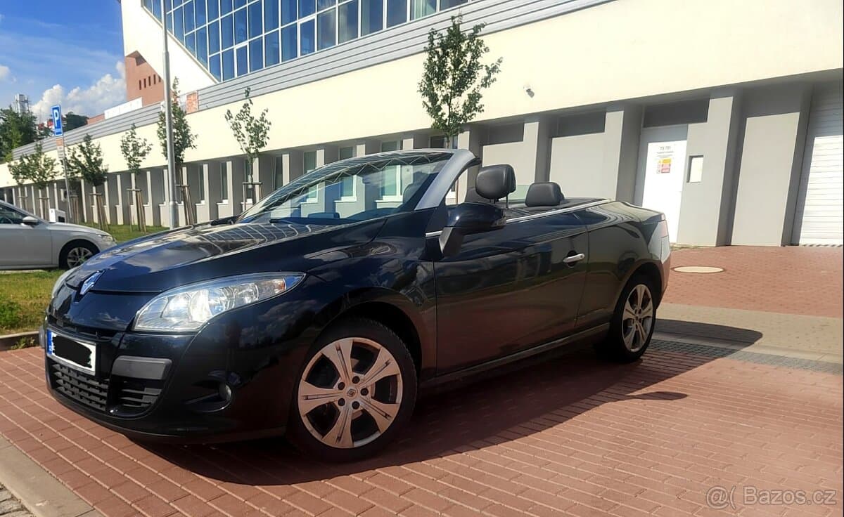 2011 Renault MEGANE - 16