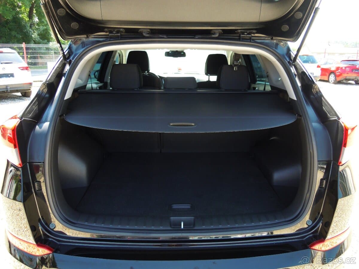 2016 Hyundai TUCSON - 16