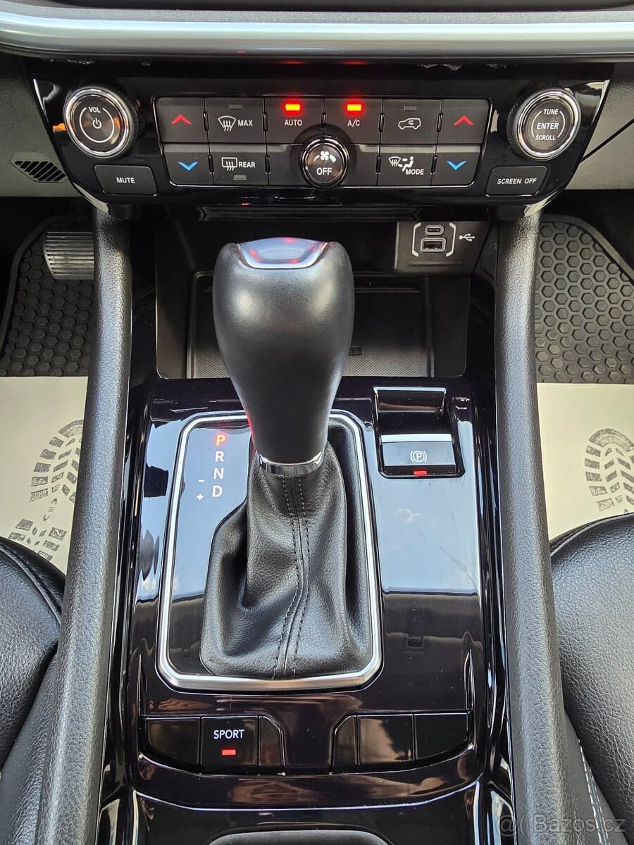 2022 Jeep COMPASS - 16