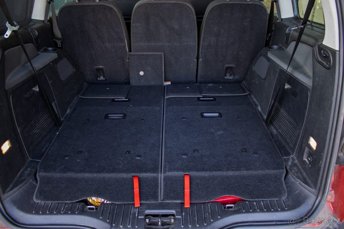 2008 Ford GALAXY - 16