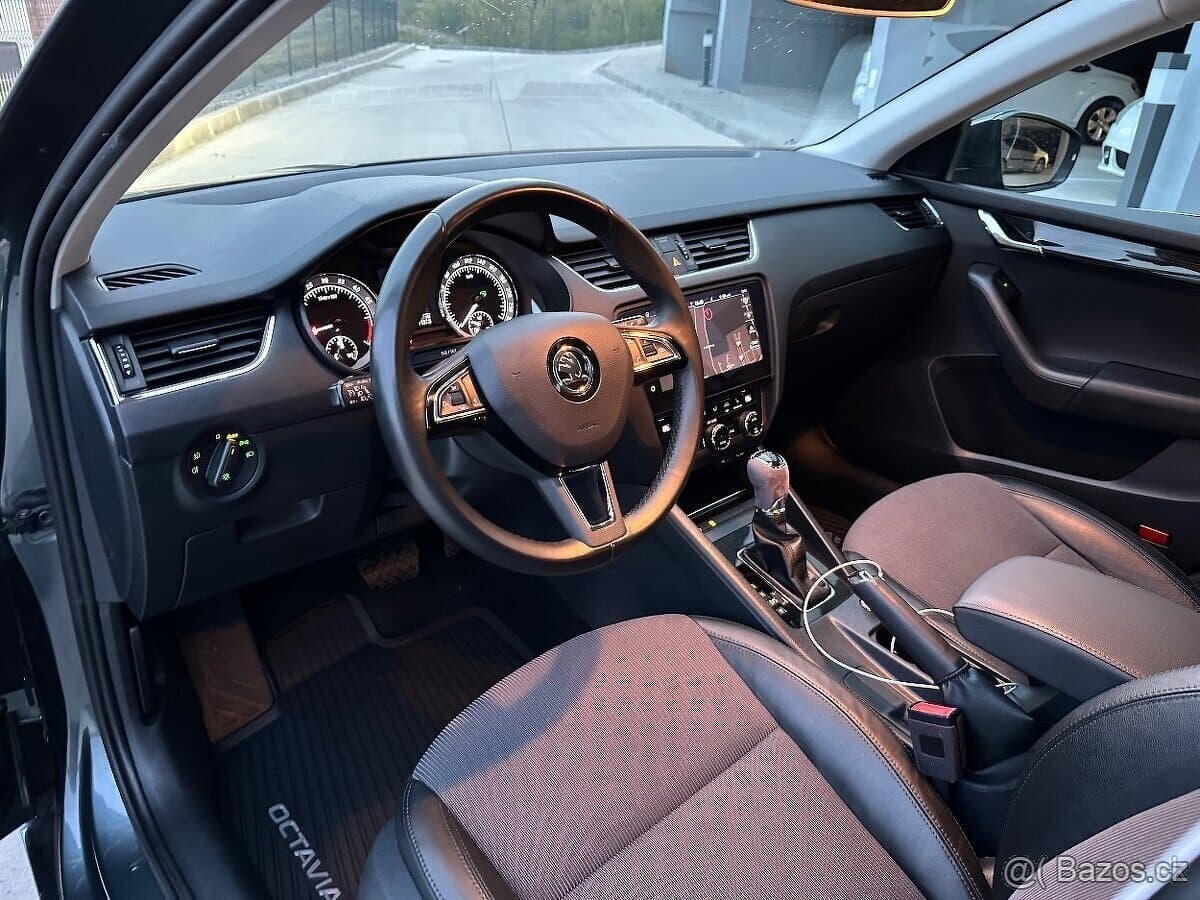 2018 Škoda OCTAVIA - 16