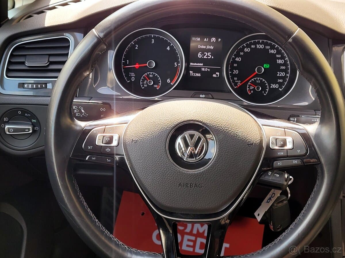 2019 Volkswagen GOLF - 16