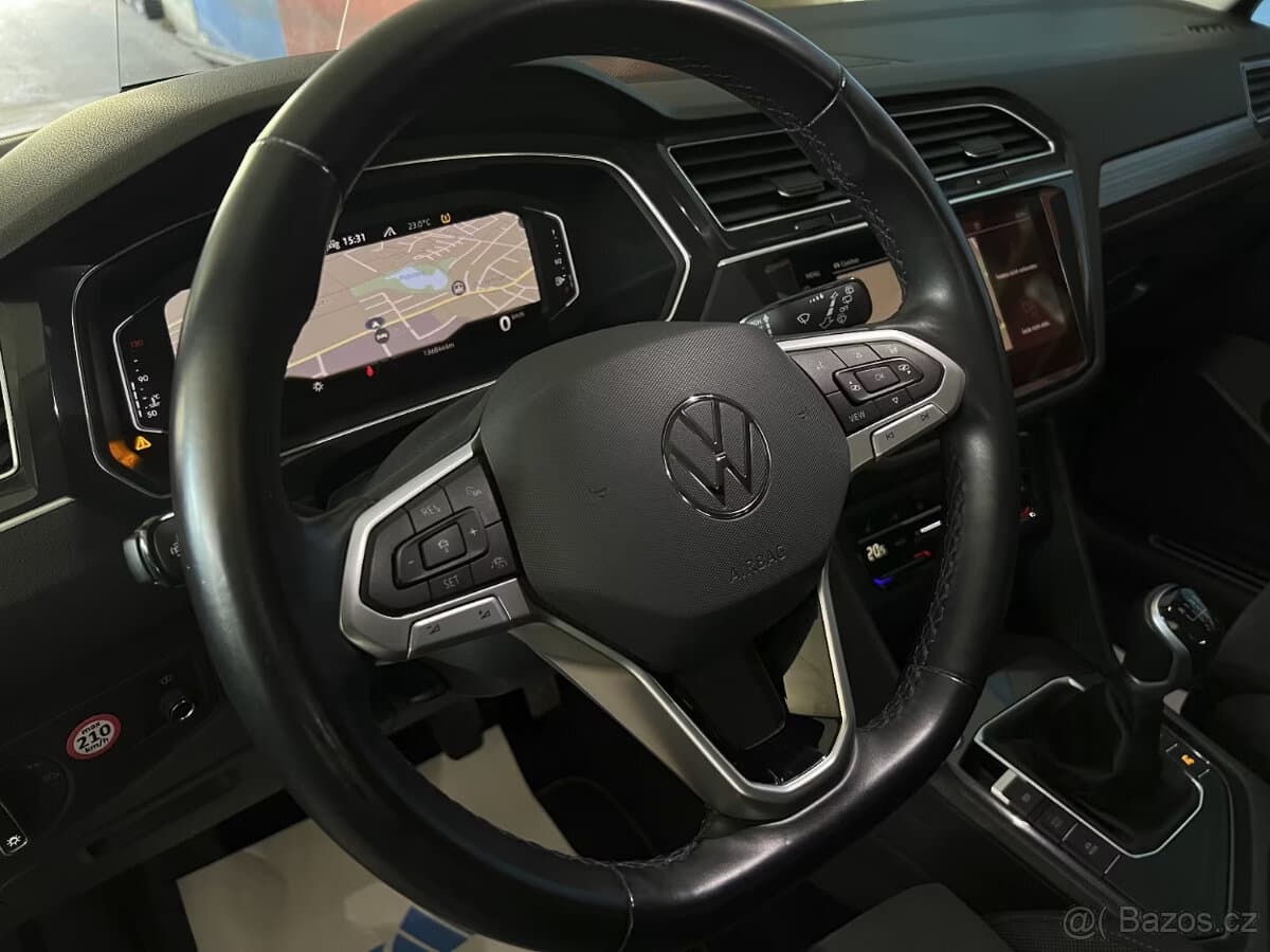 2021 Volkswagen TIGUAN - 16
