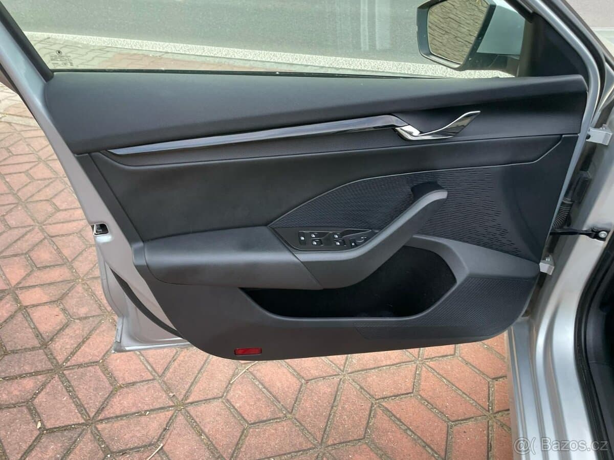 2022 Škoda OCTAVIA - 16