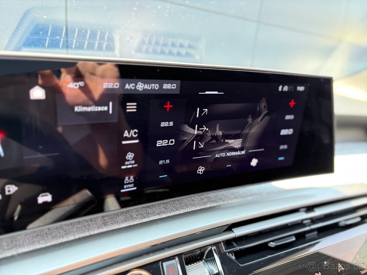 2025 Peugeot 3008 - 16
