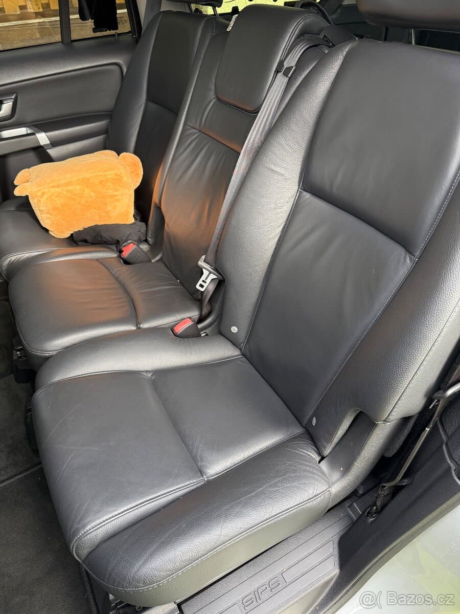 2011 Volvo XC90 - 16