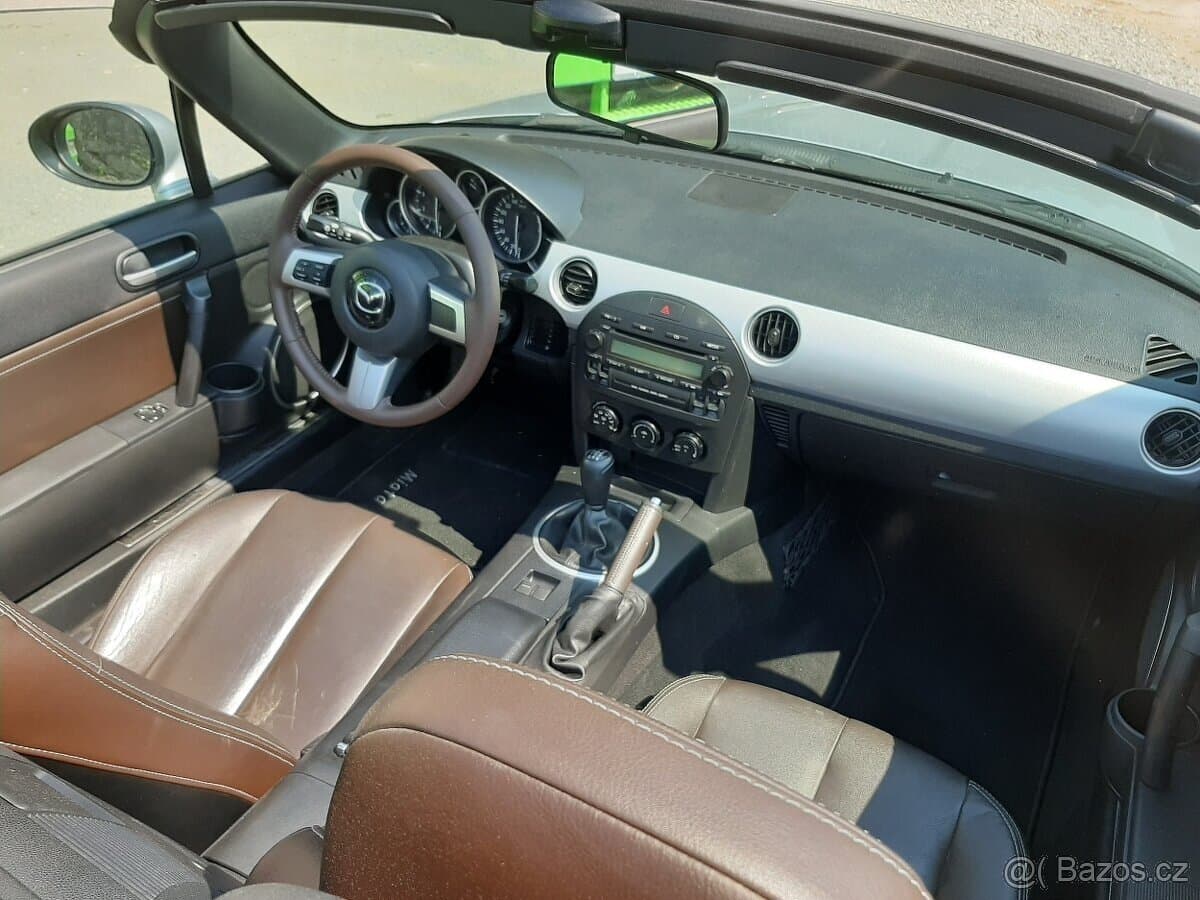 2006 Mazda MX-5 - 16