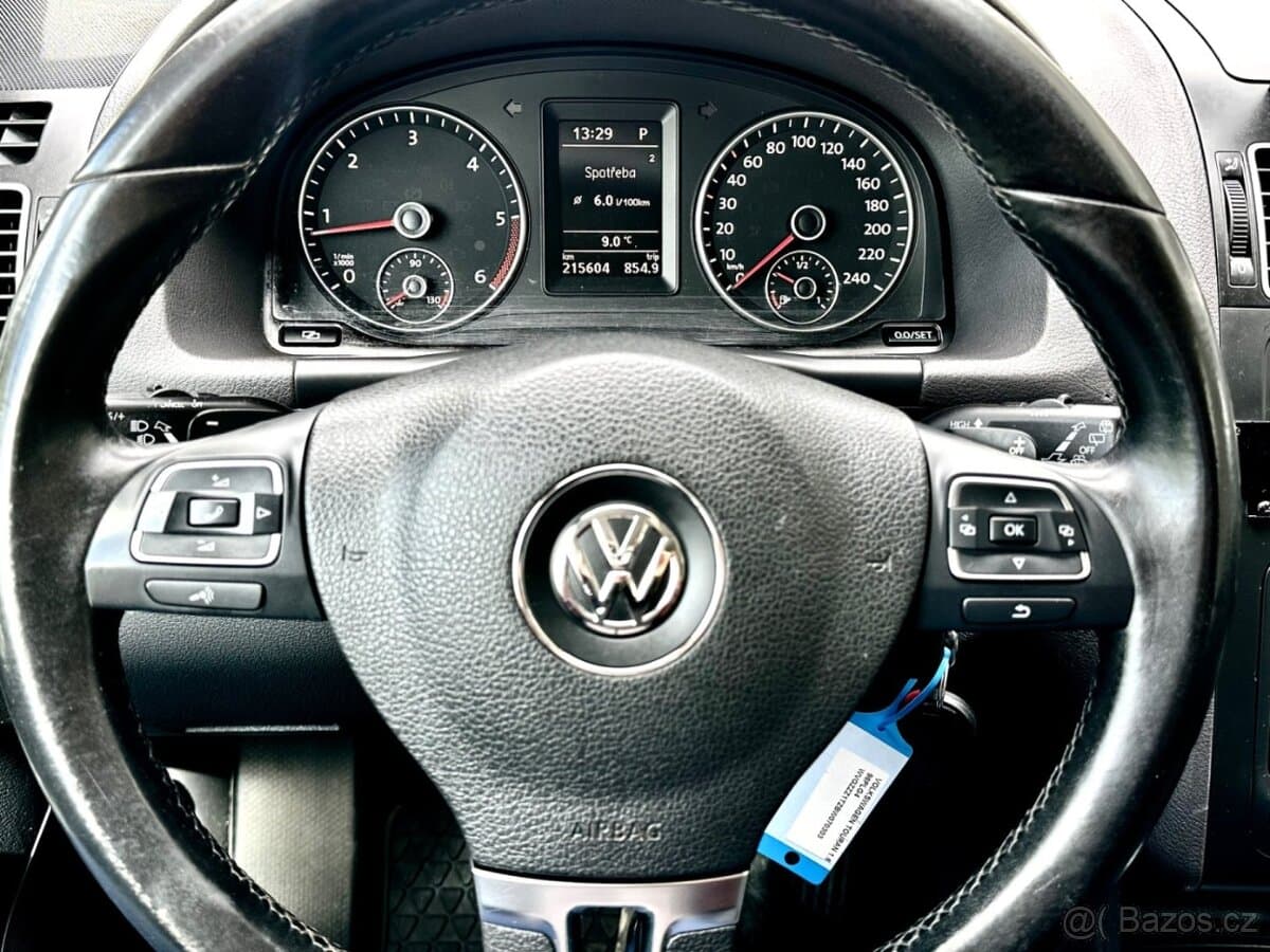 2011 Volkswagen TOURAN - 16