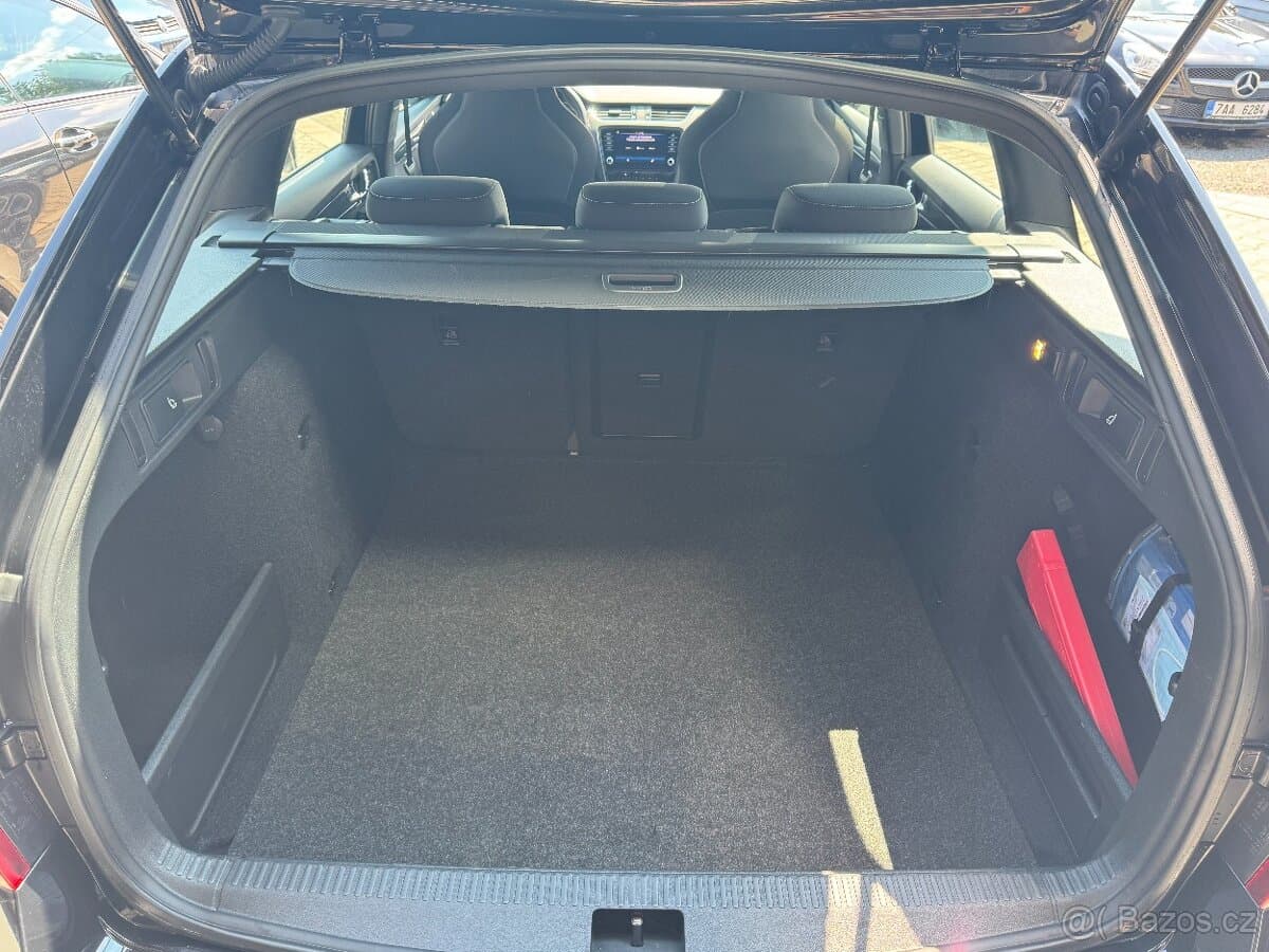 2017 Škoda OCTAVIA - 16