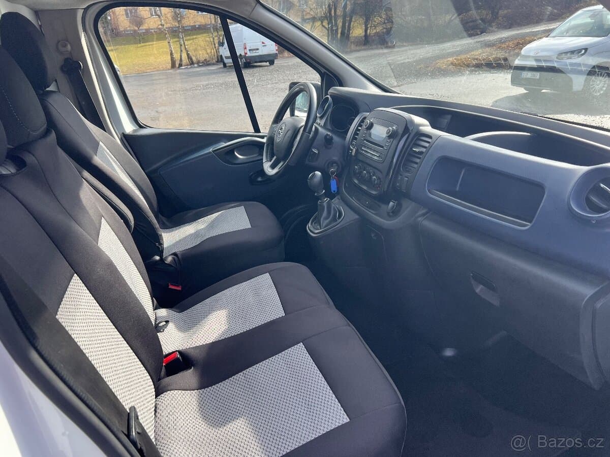 2019 Opel VIVARO - 16