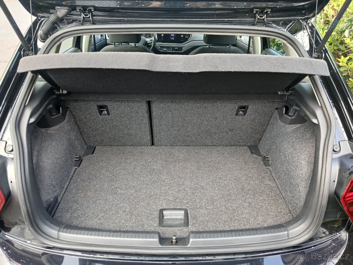2021 Volkswagen POLO - 16