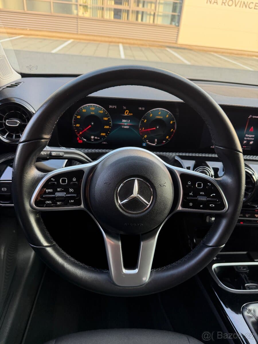 2020 Mercedes-Benz OSTATNÍ - 16